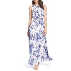 Eliza J Chiffon maxi dress 4P